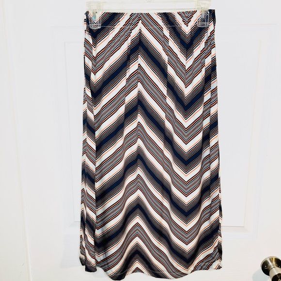 Modcloth Up Close and Personality Midi Skirt Chevron Stripe Navy Cream Orange XS - Picture 5 of 10